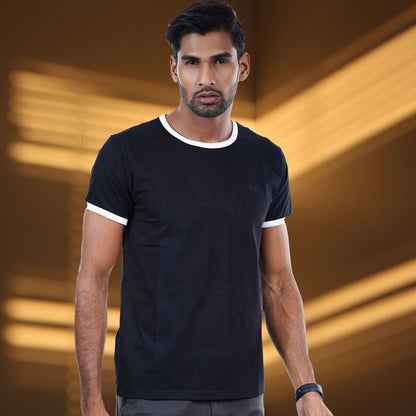 Black Urban Plain t shirt