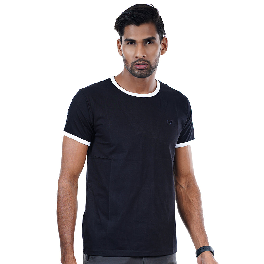 Black Urban Plain t shirt